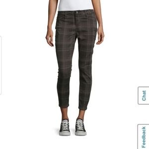 Arizona Jean Co. Black plaid pants size 15